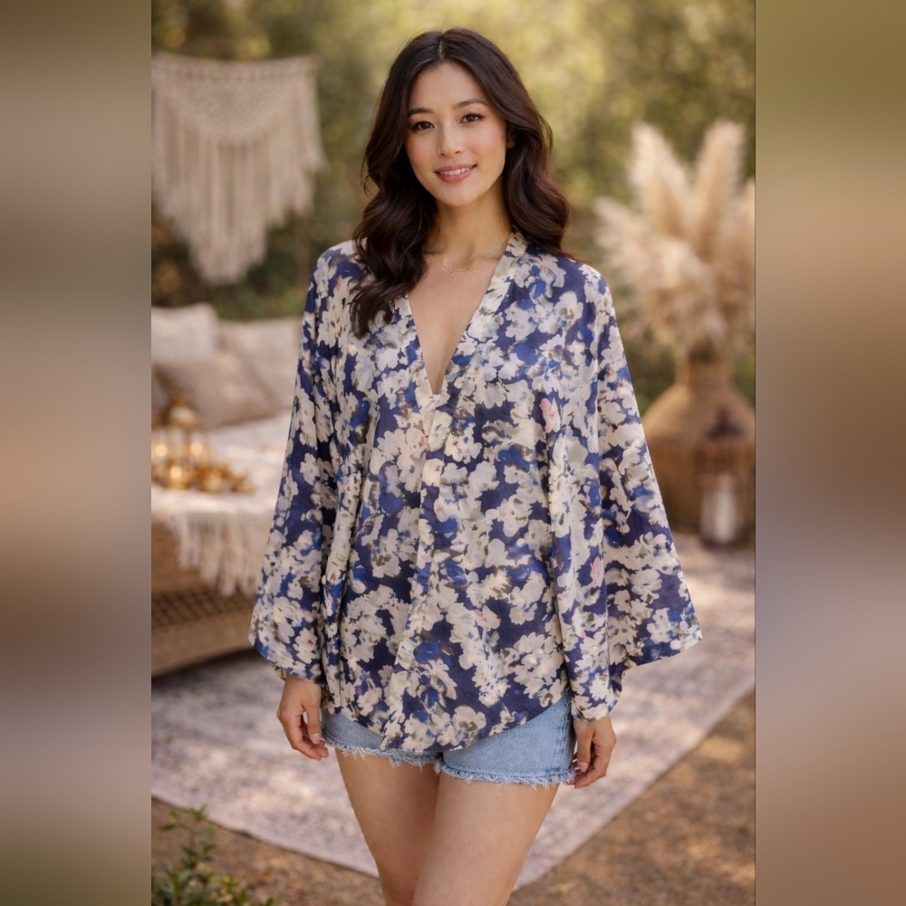 Sim & Sam Floral Blue, Black White & Pink Kimono  sz L